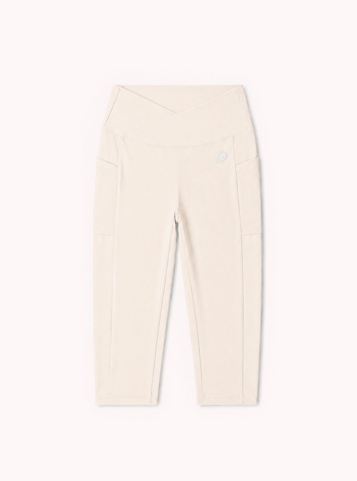 Soft Sport Cream Capri Leggings with pockets