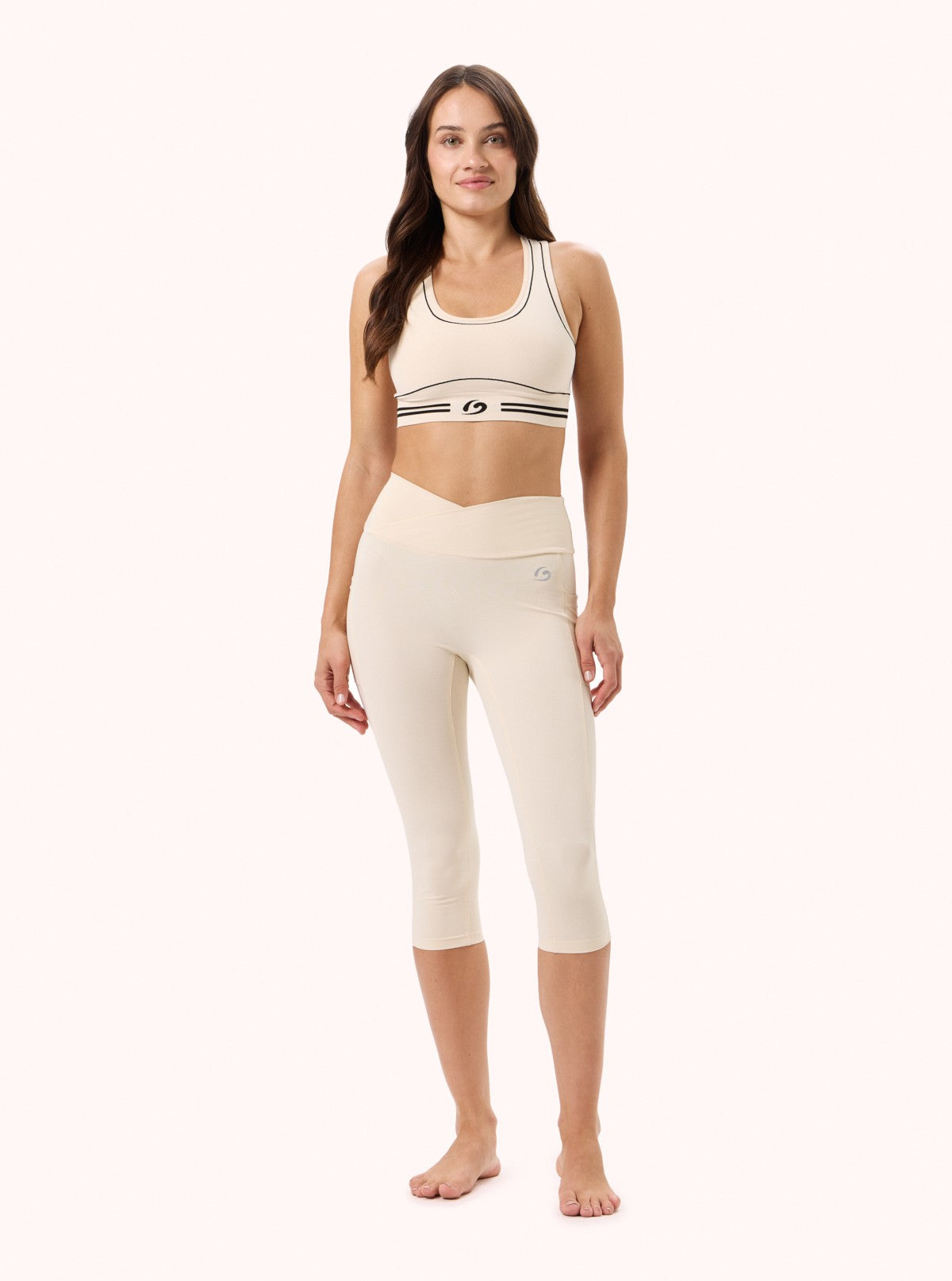 Soft Sport Cream Capri Leggings with pockets