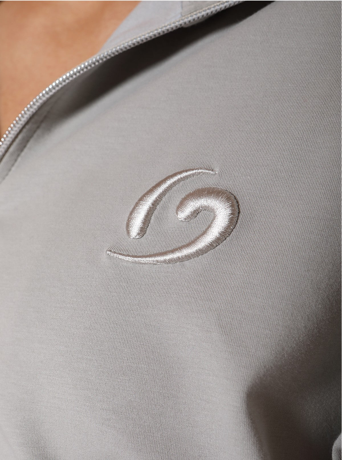 Felpa con Zip Urban Flow Argento