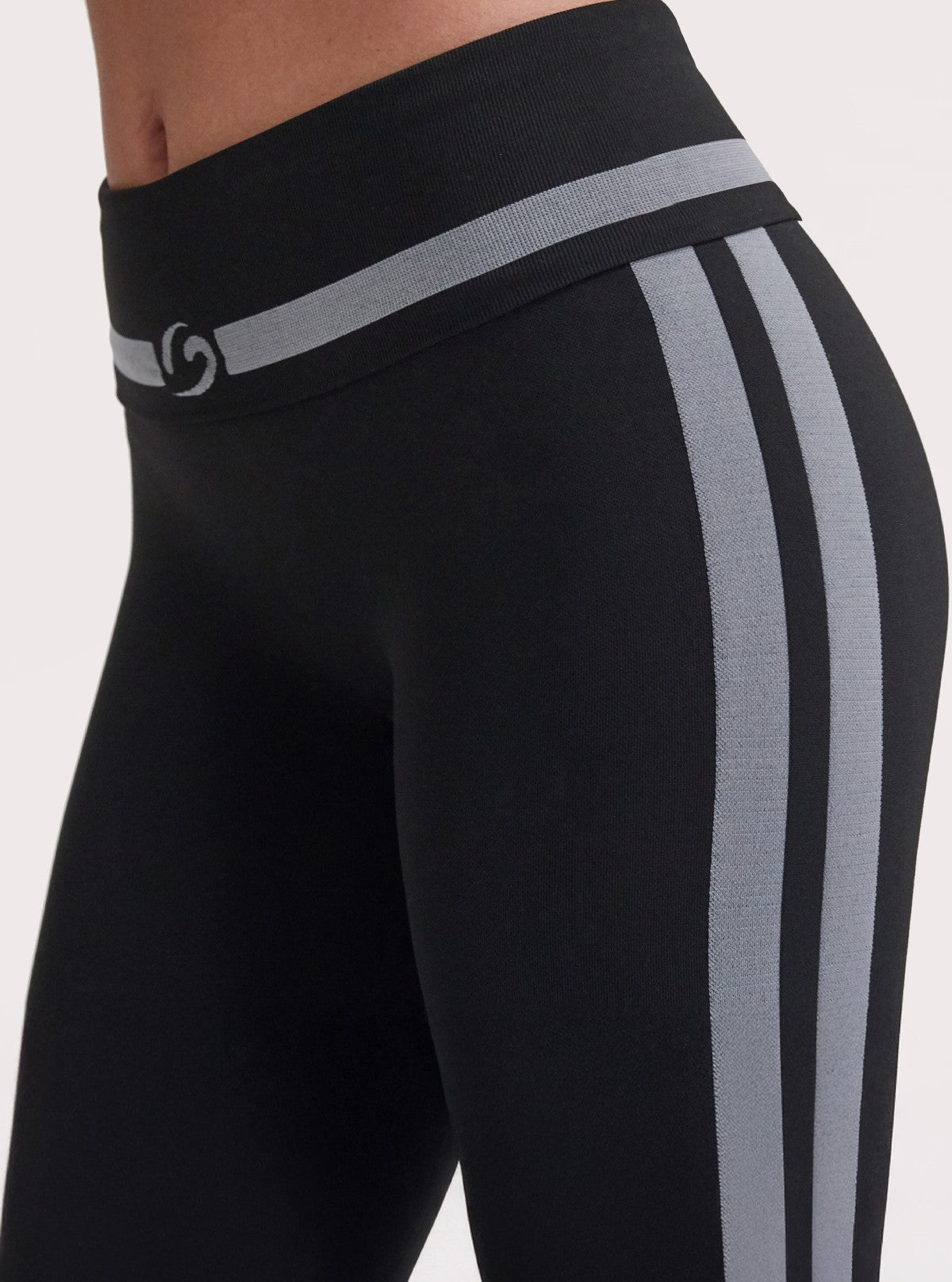 Superslim Leggings with Black Side Bands-Grey Stripes