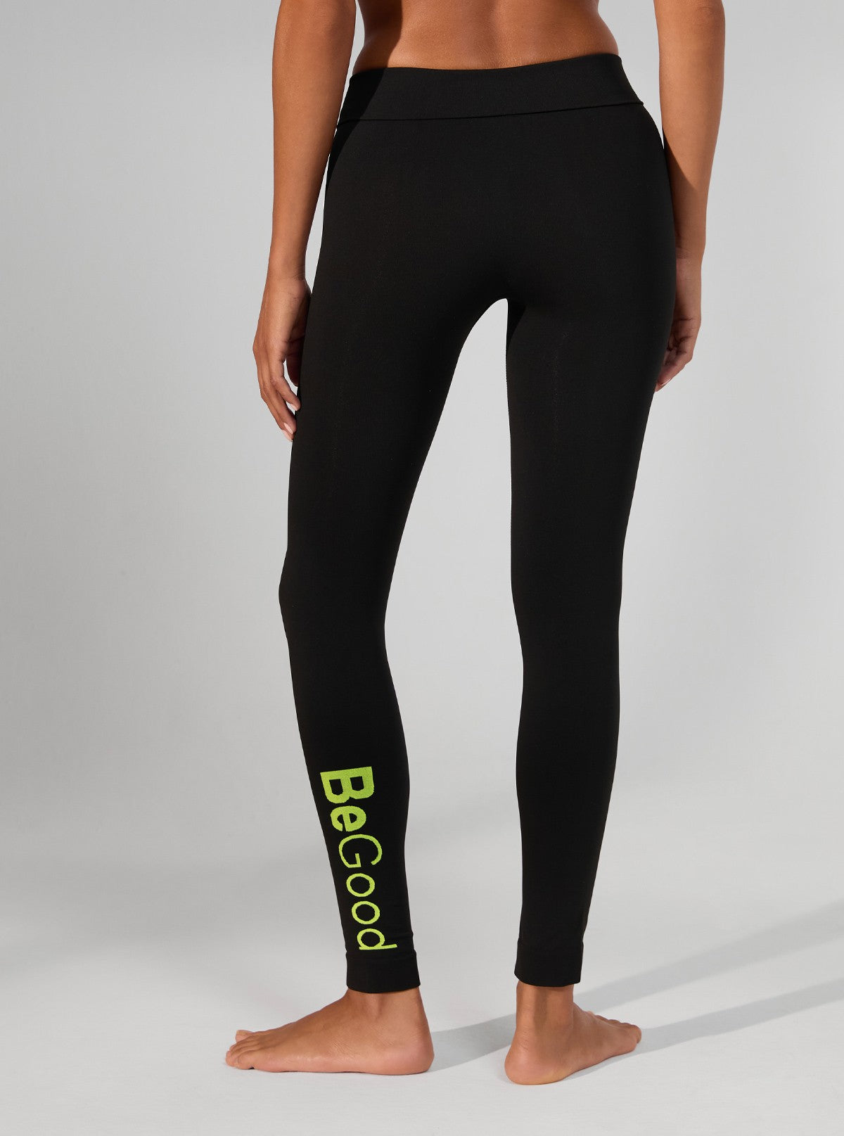 Superslim Sport-Leggings mit BeGood-Schriftzug Schwarz-Gelb