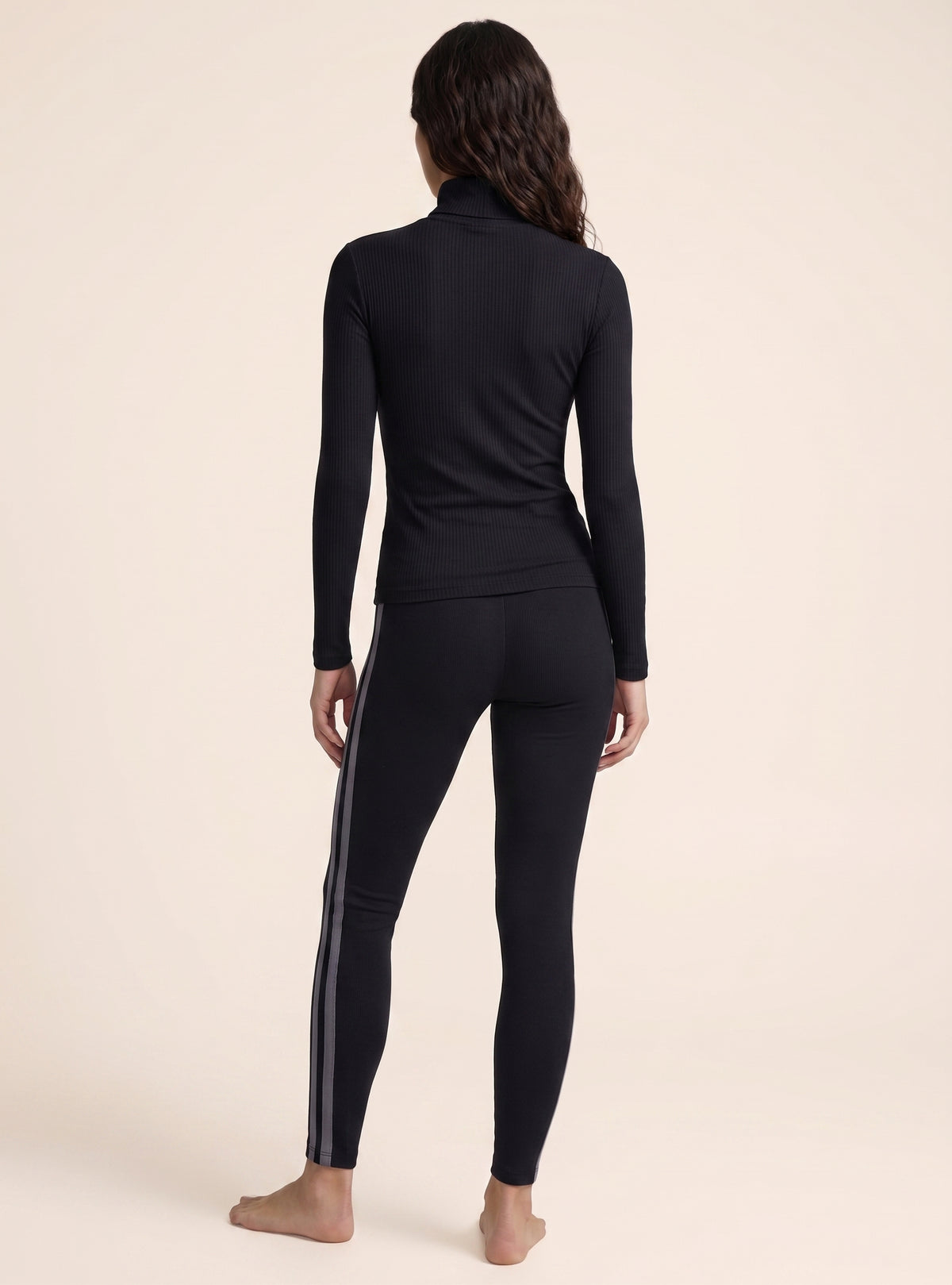 Haut Col Roulé Modelant Noir