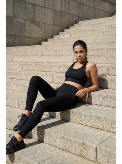 Slim Ribbed Leggings