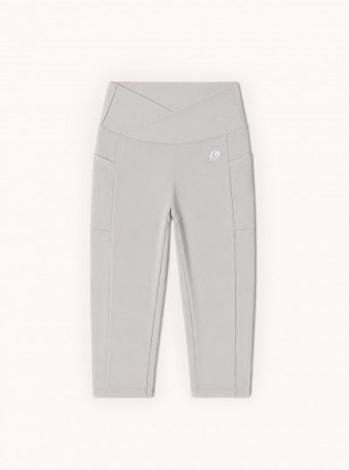 Soft Sport Capri Leggings With Pockets