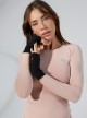 Feuchtigkeitsspendende und elastische Handschuhe in Dermofibra® Hyaluronic