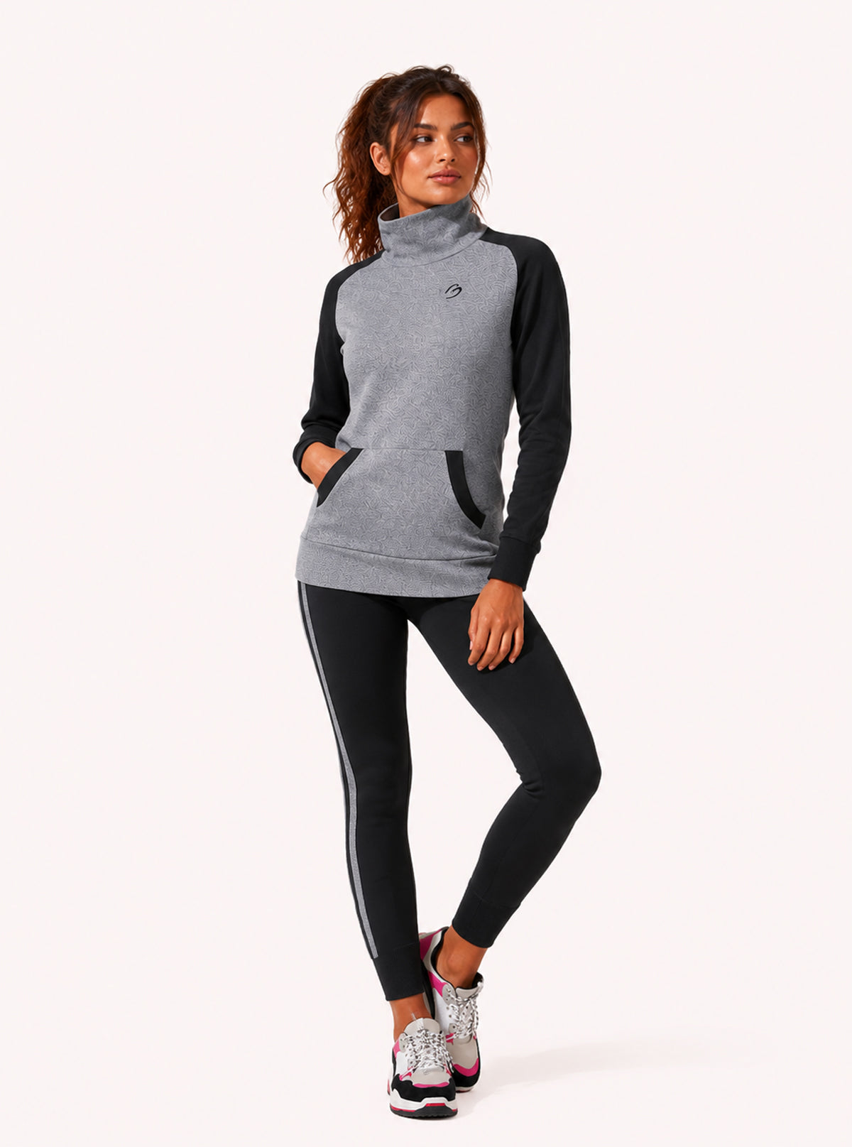TUTA SPORTIVA DONNA NERA E GRIGIA