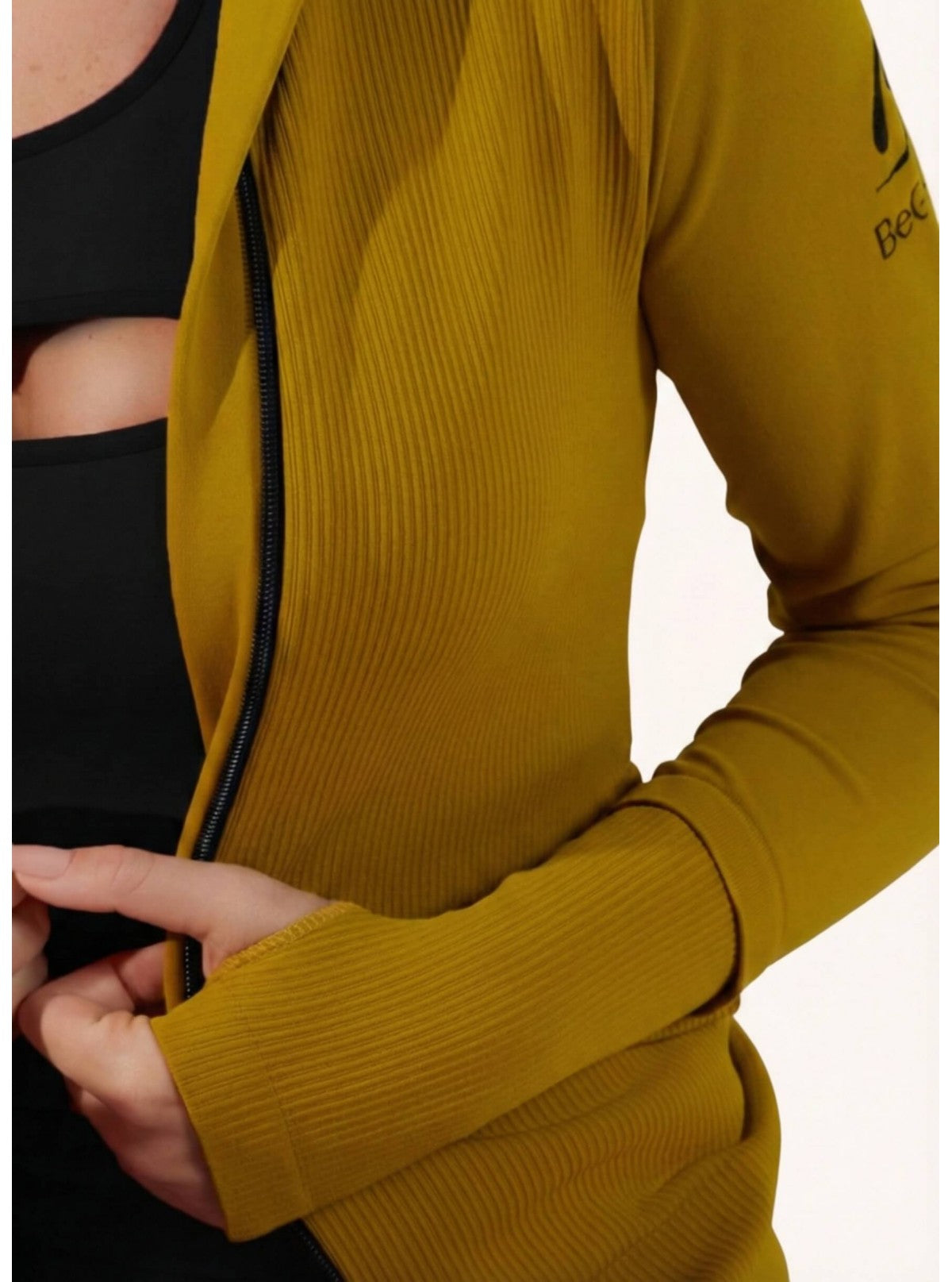 Bioceramic Fleece en Costina Senape