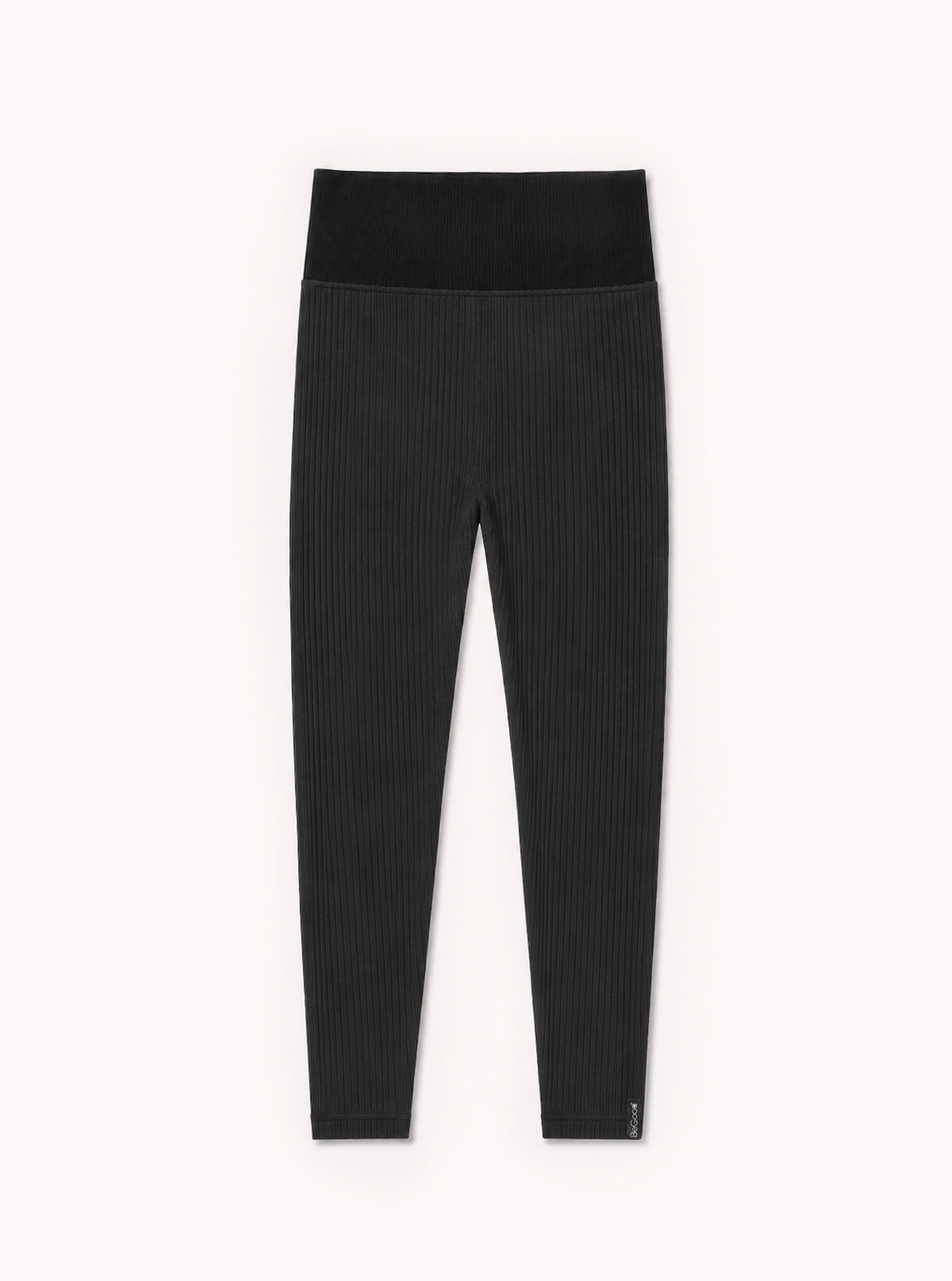 Slim Leggings in Ribbed Black