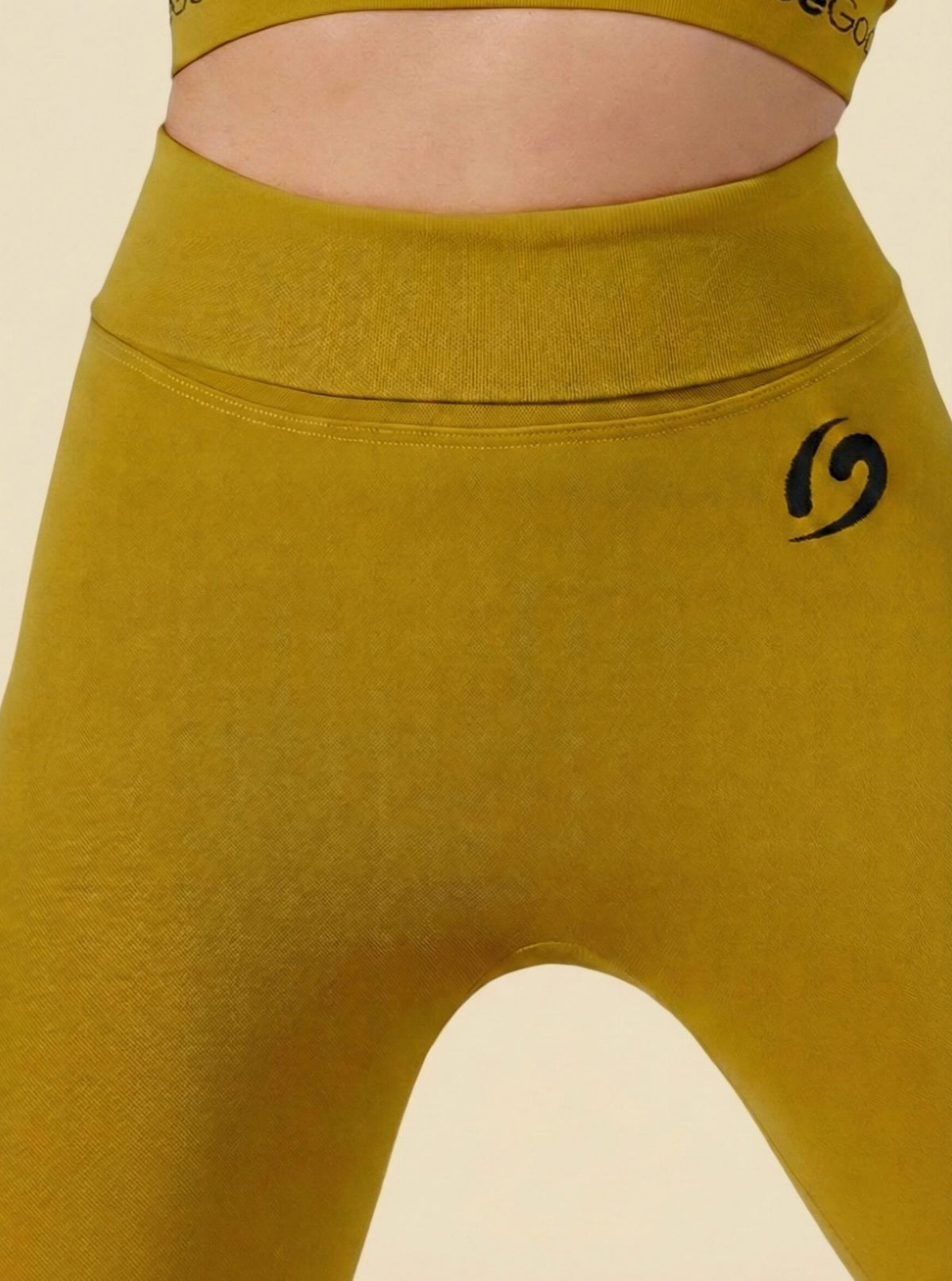 Leggings Slim avec Couture Push Up Moutarde