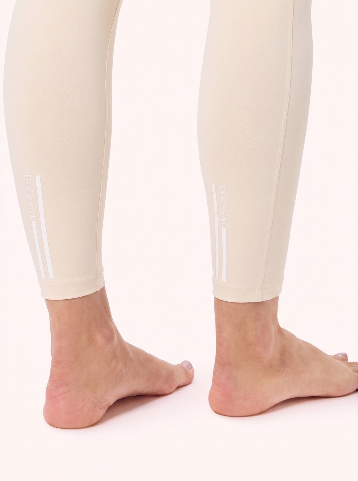 Soft Sport Pocket Leggings Cream