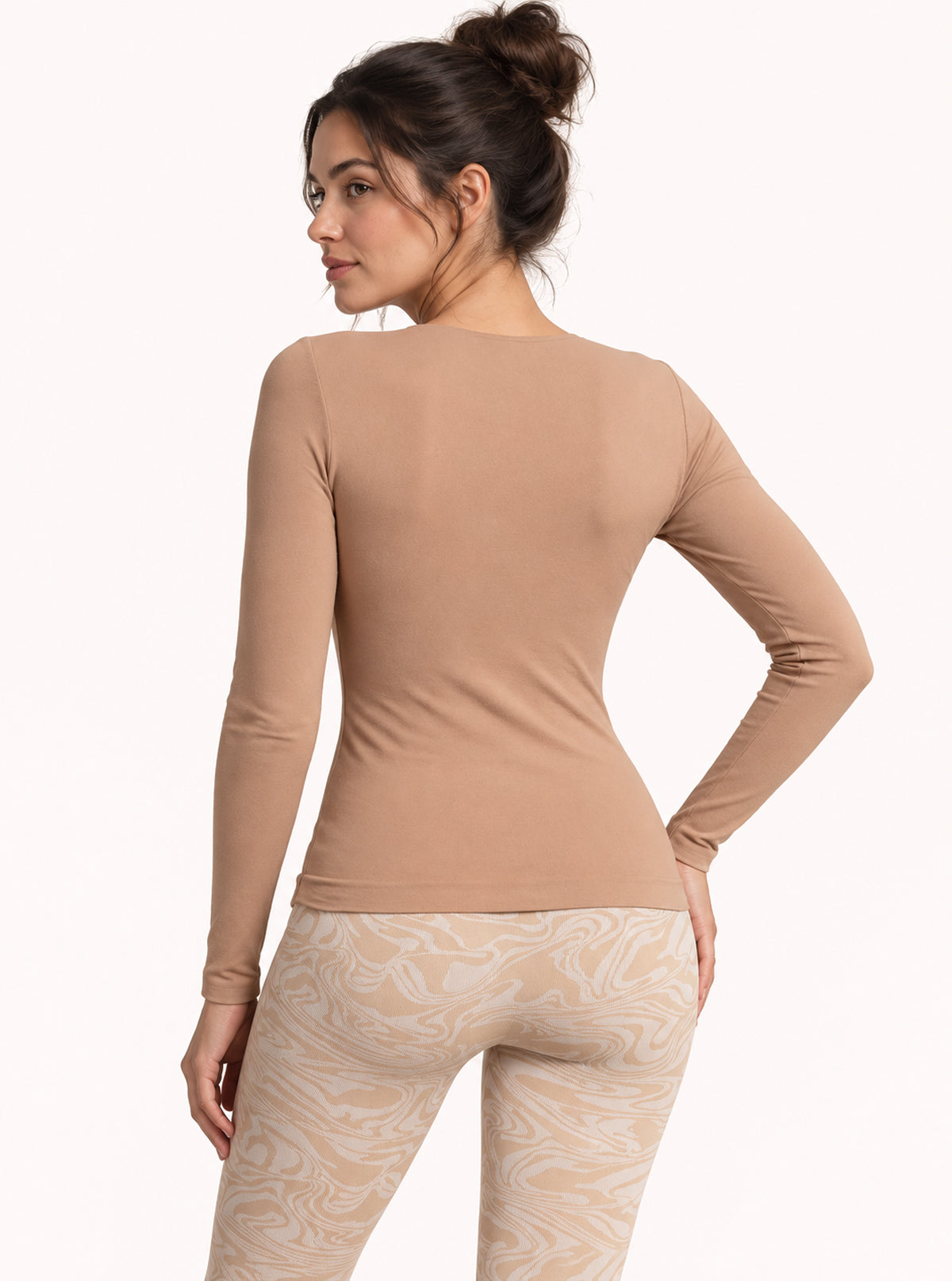 Modellierendes Langarmshirt mit Rundhalsausschnitt - Glam Active Cuoio