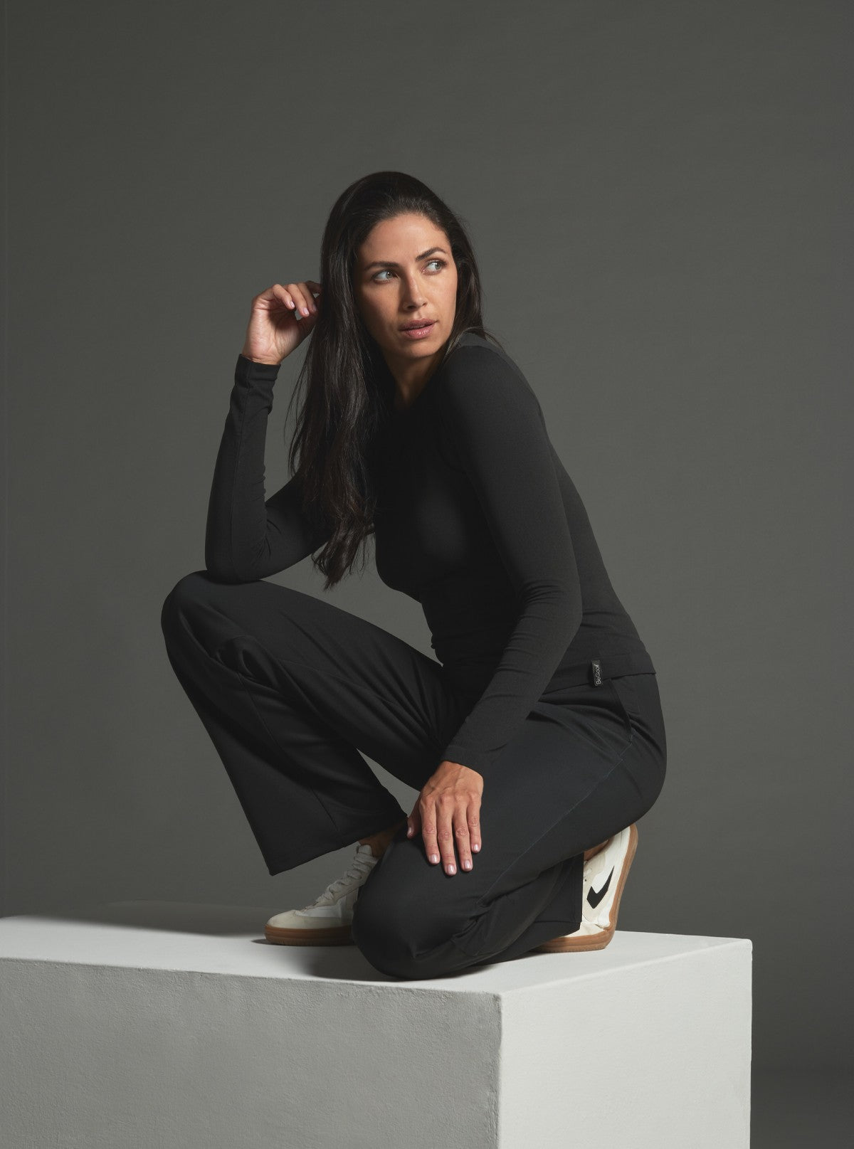 Maglia Girocollo a Manica Lunga Modellante - Glam Active Nero