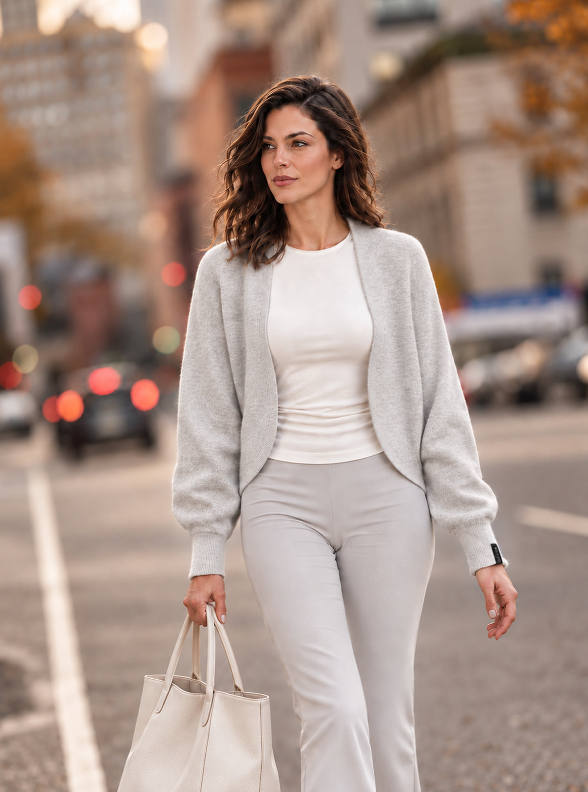 Coprispalle da donna in lana merino extra fine Grigio