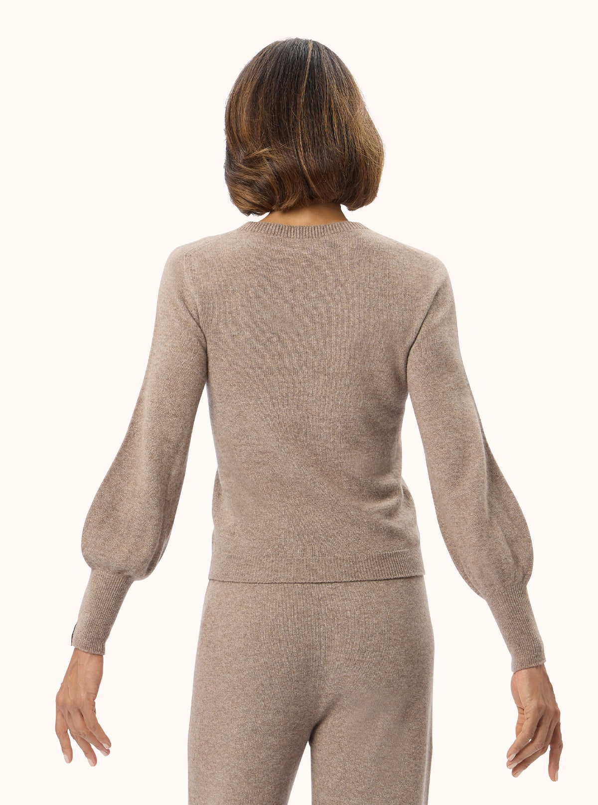 Rundhalspullover aus extrafeiner Merinowolle Taupe
