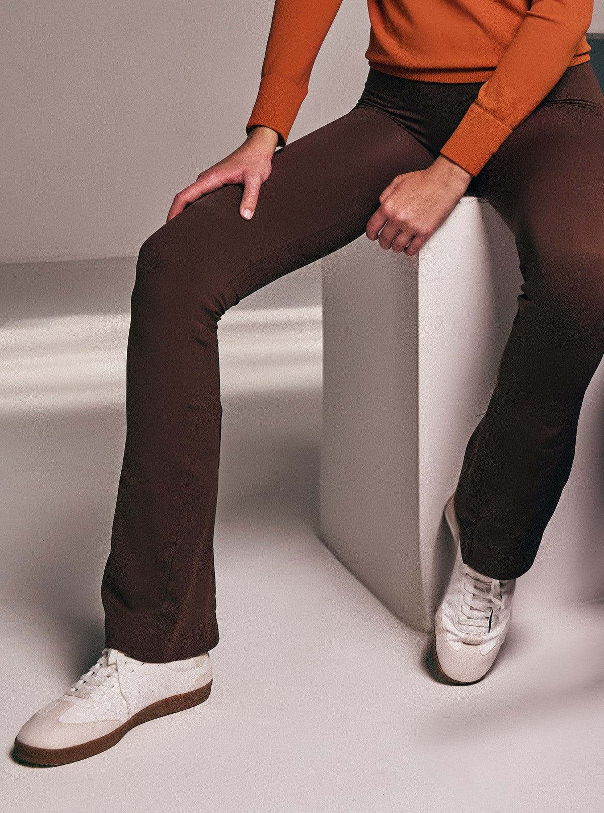 Leggings a zampa modellanti Marrone