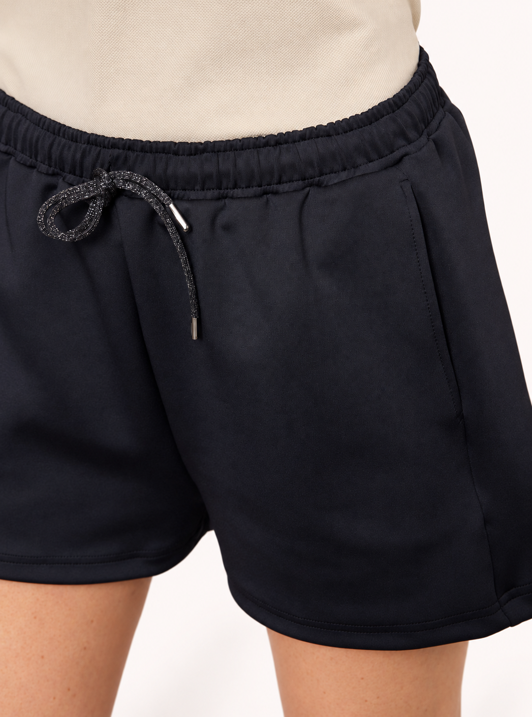 Shorts Tech Urban Nero