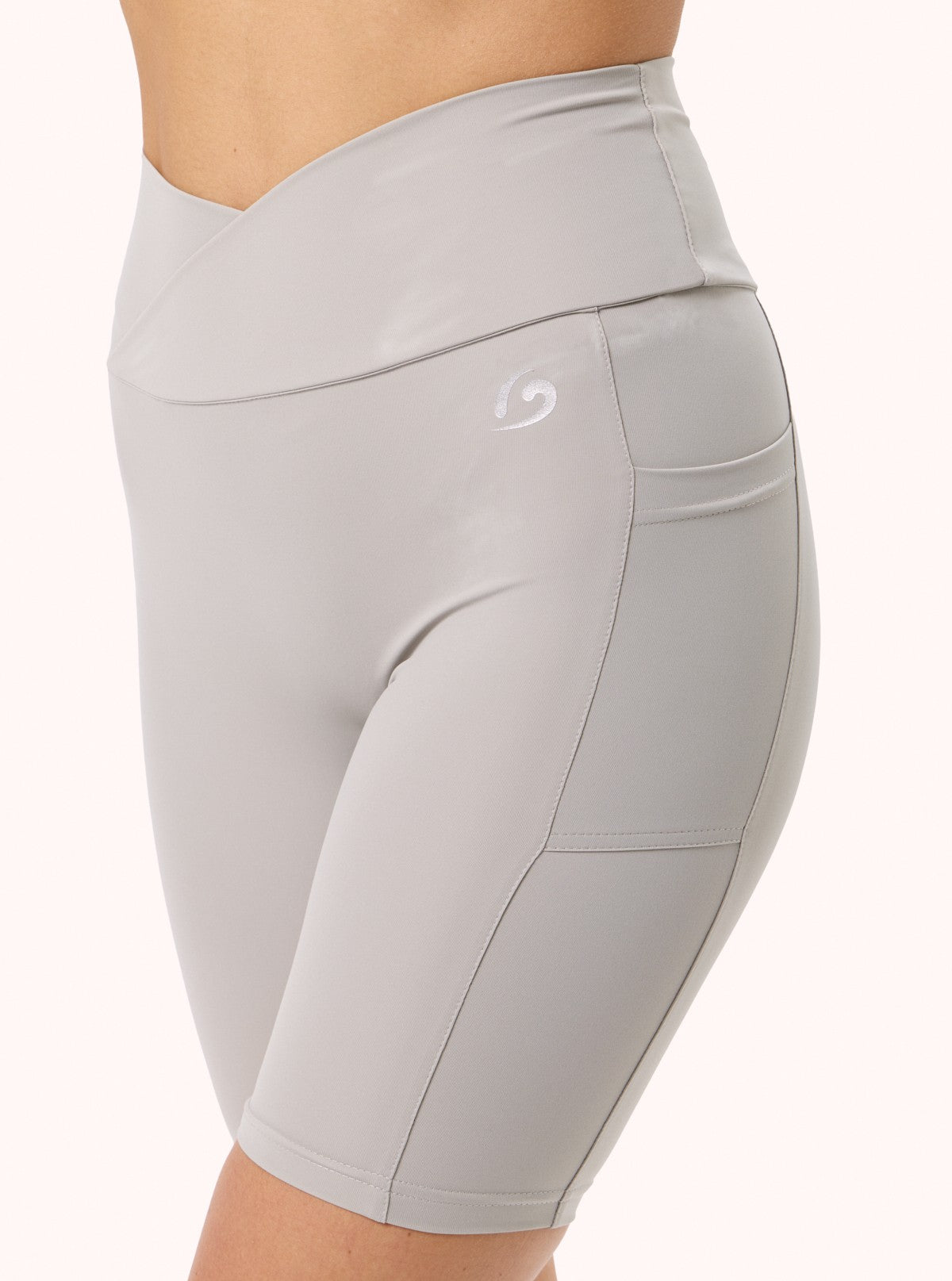 Shorts con tasche Soft Sport Argento