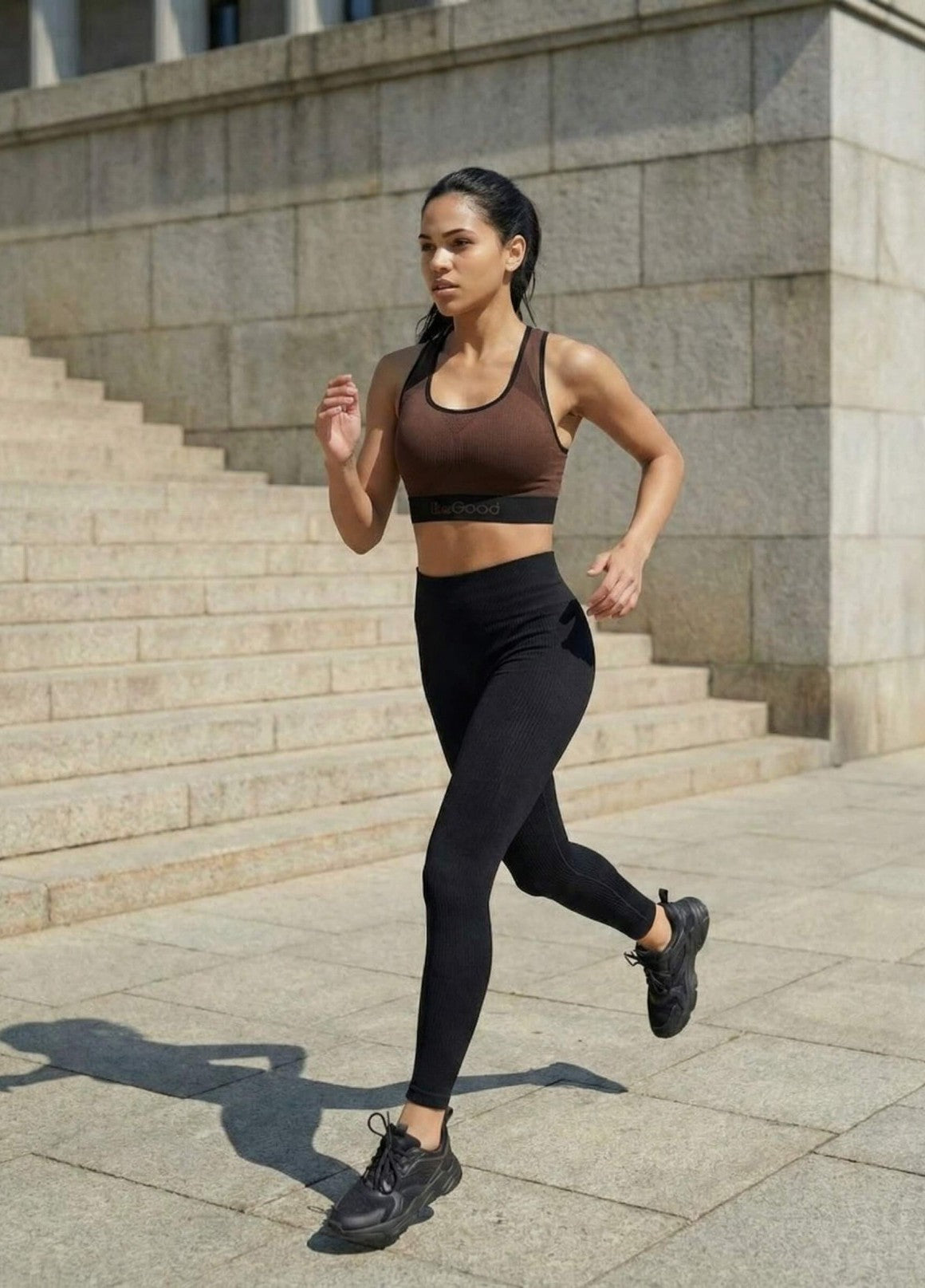 Zweiseitiges Sport-Top Schwarz-Braun