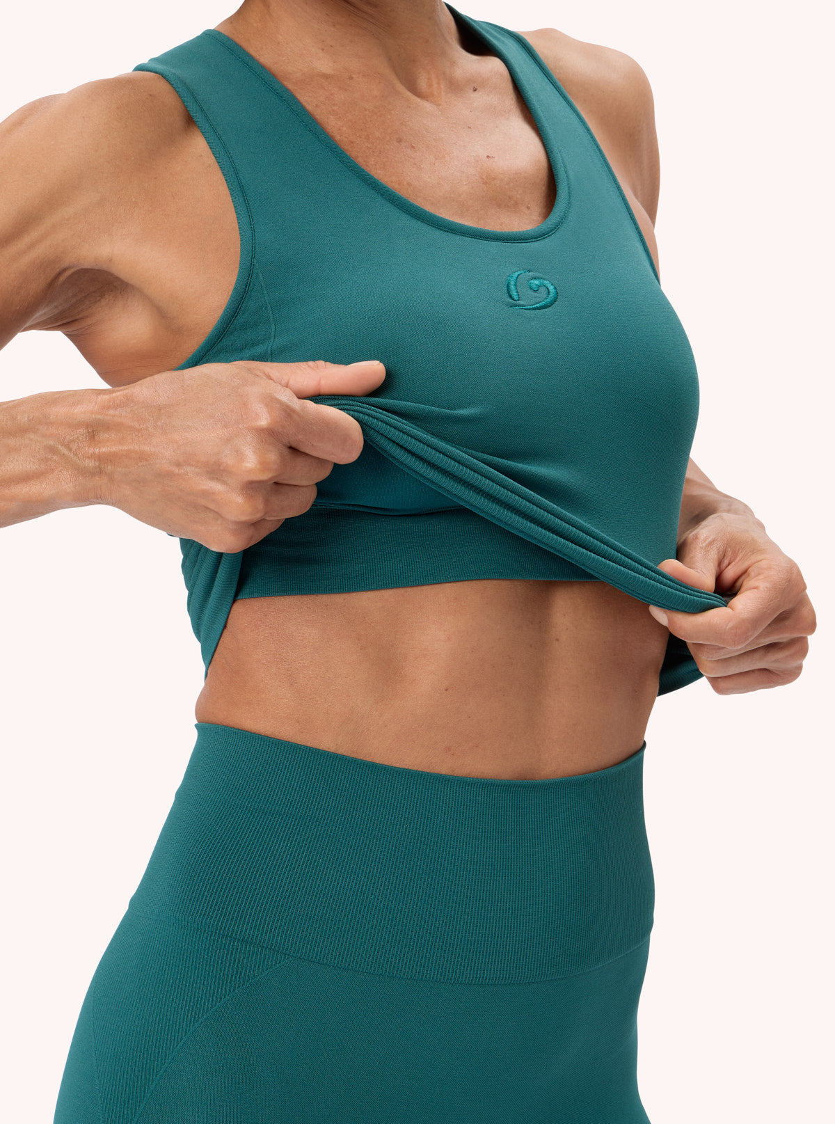 Crop Tank Top con Dettagli Ottanio