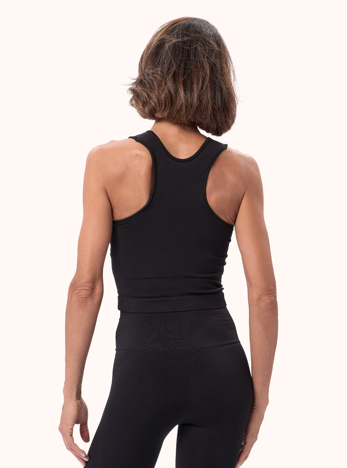 Crop Tank Top con Dettagli Nero